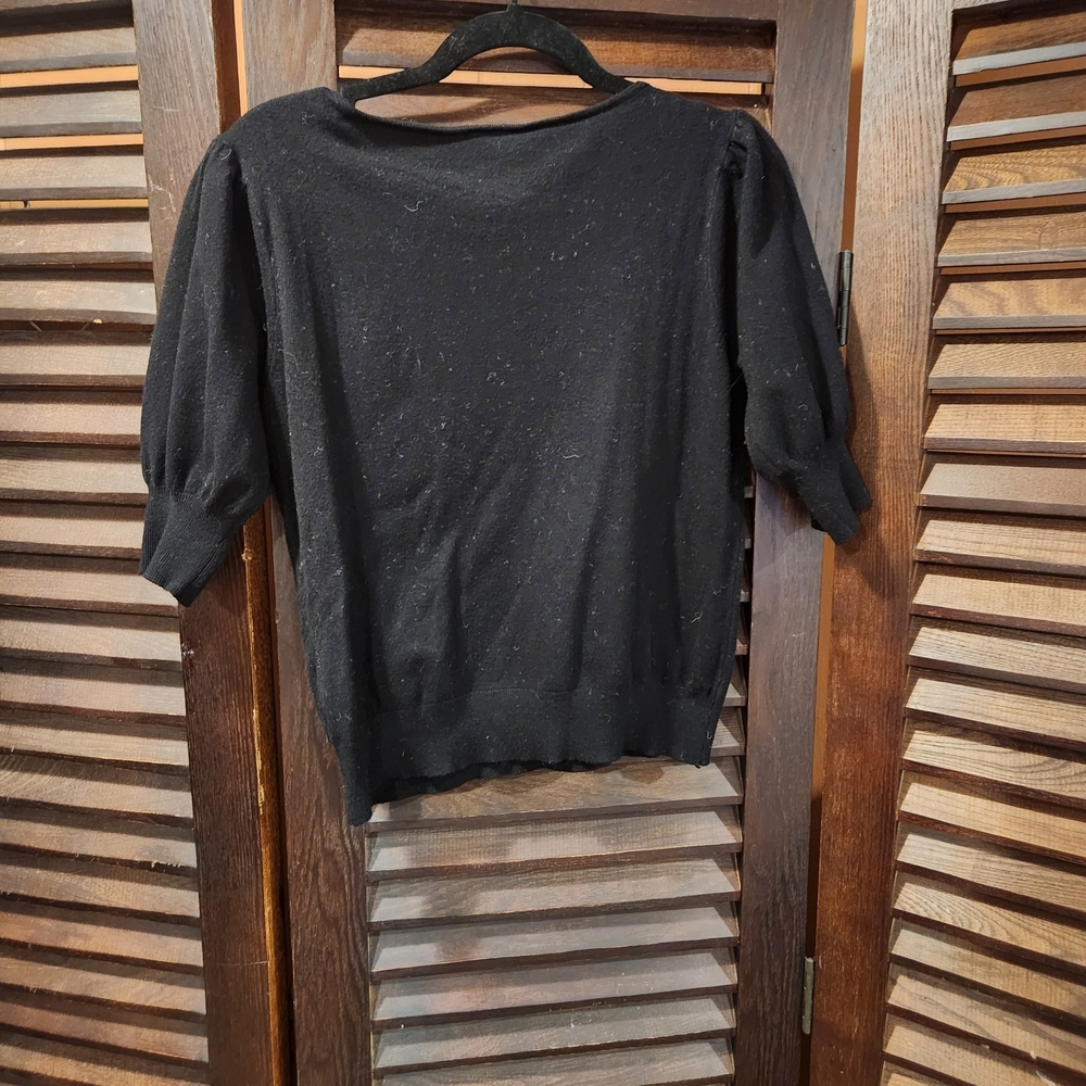 Aaeda Black Sweater - Picture 3 of 3